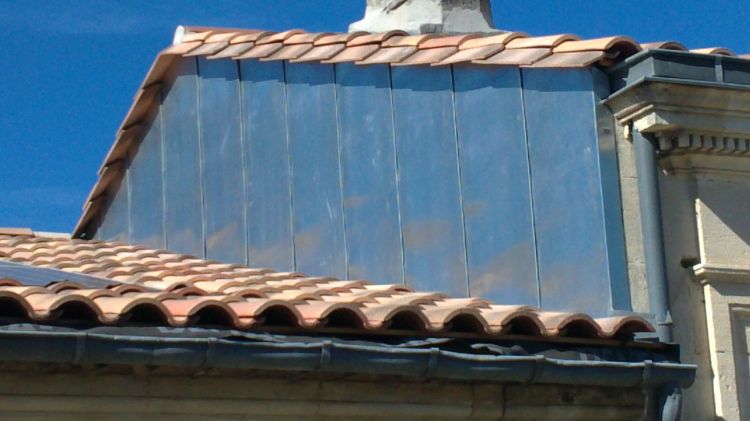 habillage de façade en zinc sur maison d'habitation Pessac