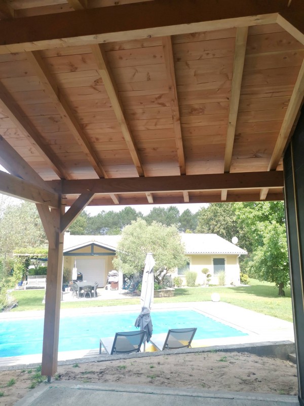 Maison ossature bois et charpente traditionnelle