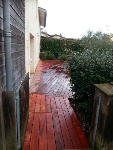 Création d'une terrasse en PADOUK, un bois exotique sur la commune de Quinsac