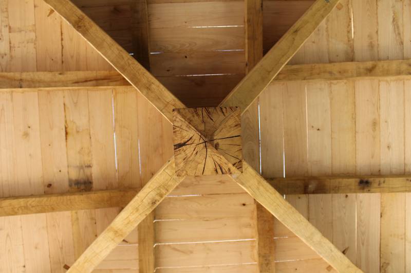 Voliges en chataignier bordeaux