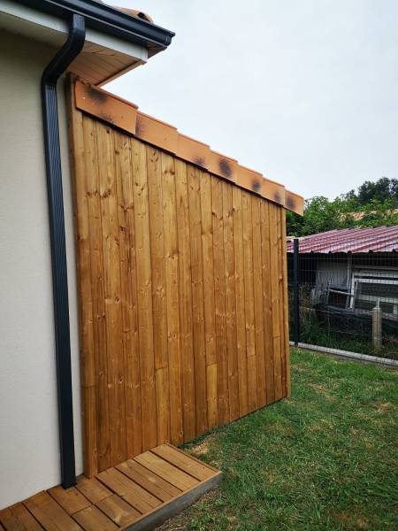 Bardage bois autoclave à clin sur la commune de LA BREDE 33650