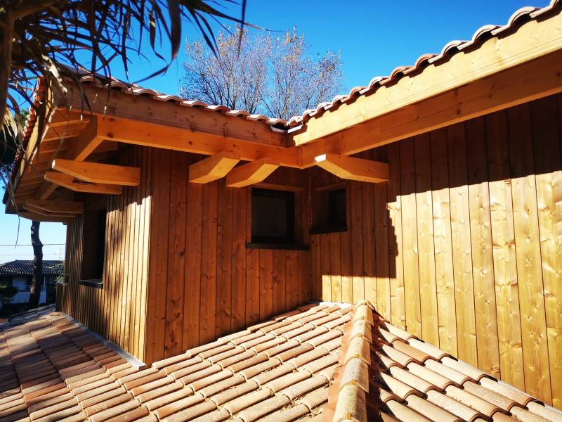 Surélévation en bois sur la commune La Teste-de-Buch : Une Construction Durable et Esthétique