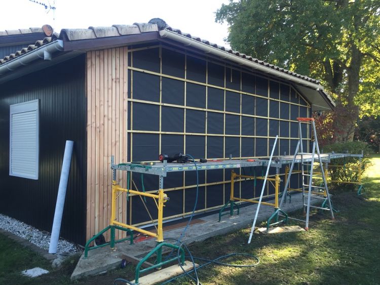 Pose du Bardage DOUGLAS sur maison 33