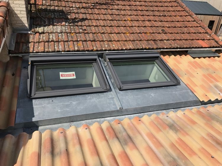 Pose de fenêtres de toit VELUX GIRONDE