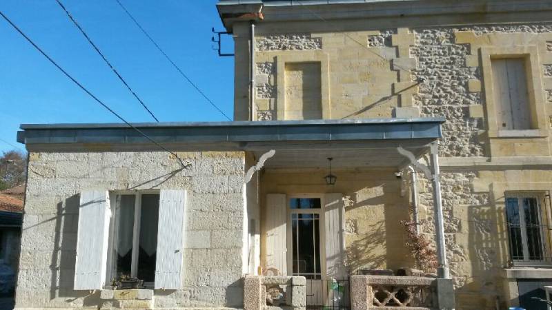 Terrasse tropézienne BORDEAUX 33000